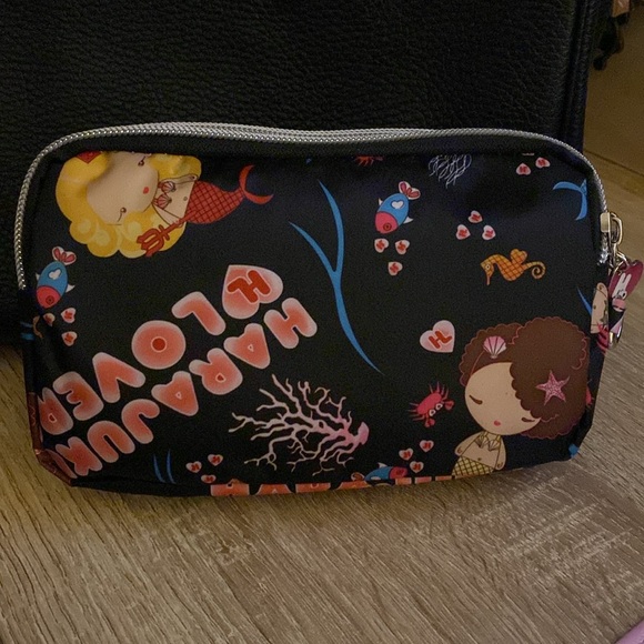 EUC Harajuku 3 zip make up bag - Picture 4 of 8